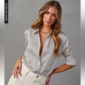 NWOT VICI Jessey Striped Oversized Button Down Blouse - Medium